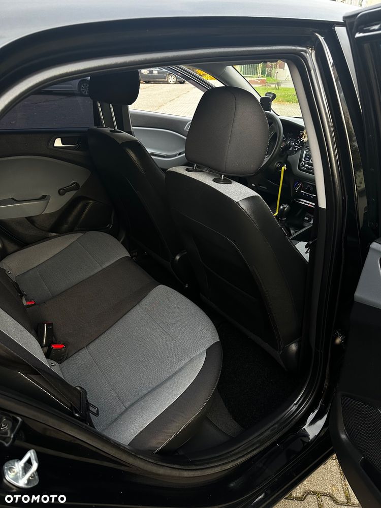 Hyundai i20 1.2 BlueDrive Comfort - 20