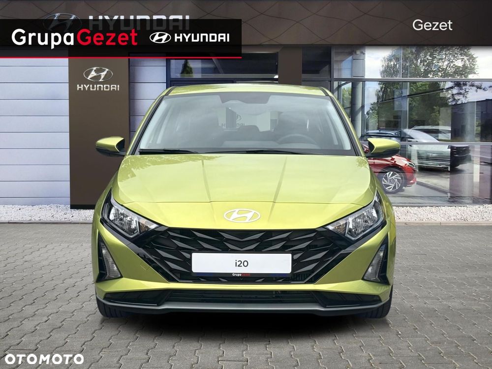 Hyundai i20 - 8