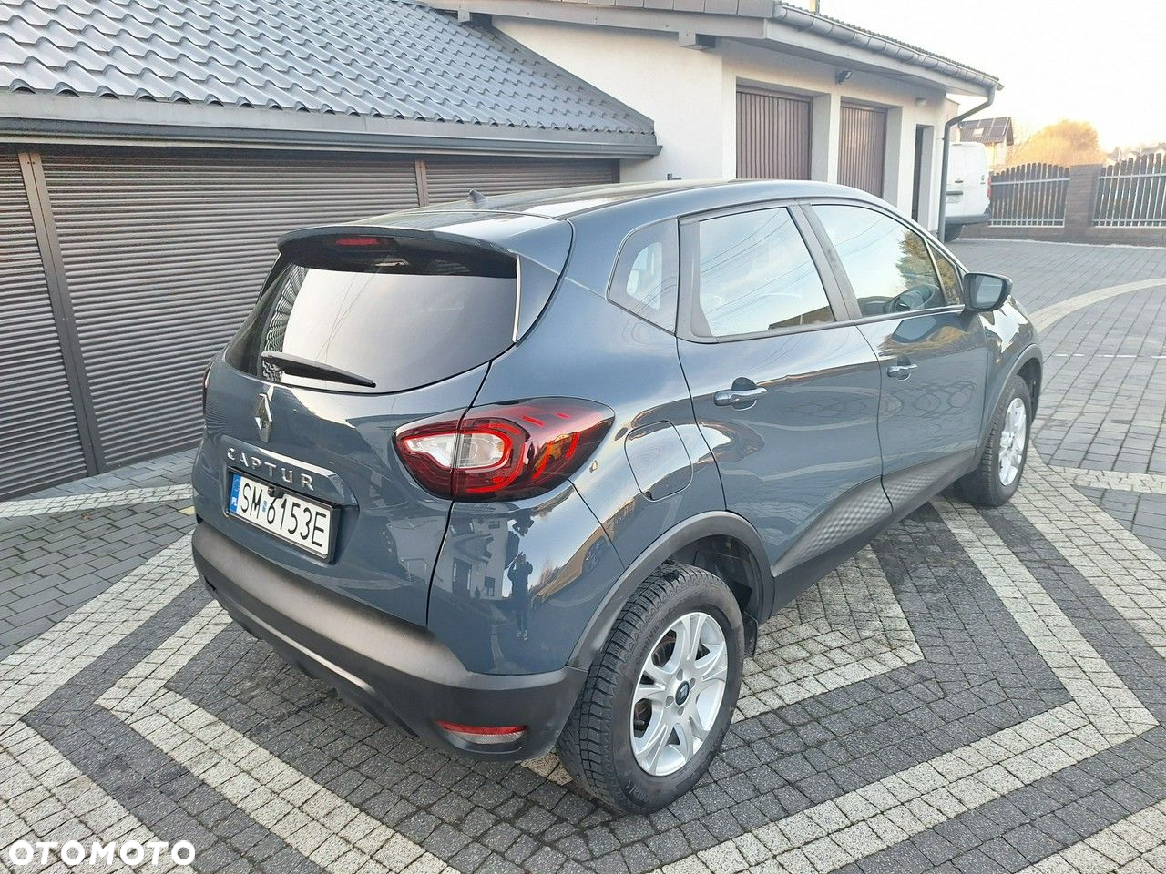 Renault Captur 0.9 Energy TCe Life EU6 - 29