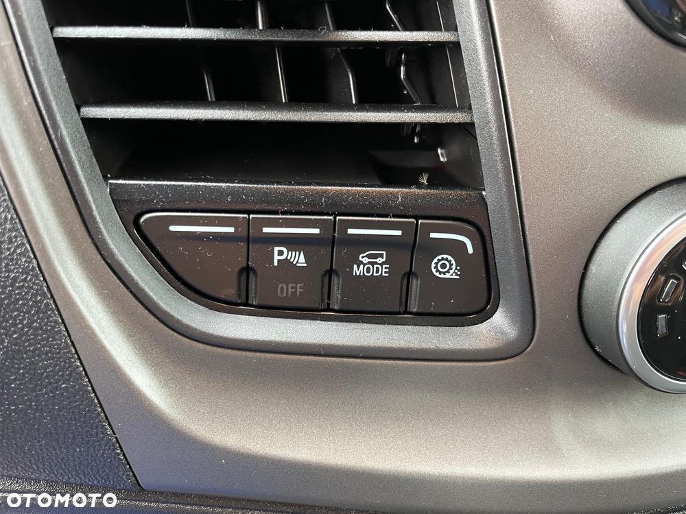 Ford Transit Custom - 12
