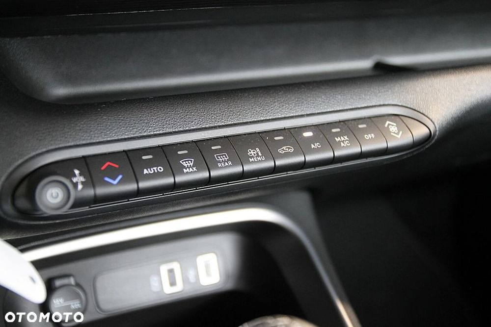 Jeep Avenger 1.2 GSE T3 Altitude FWD - 30