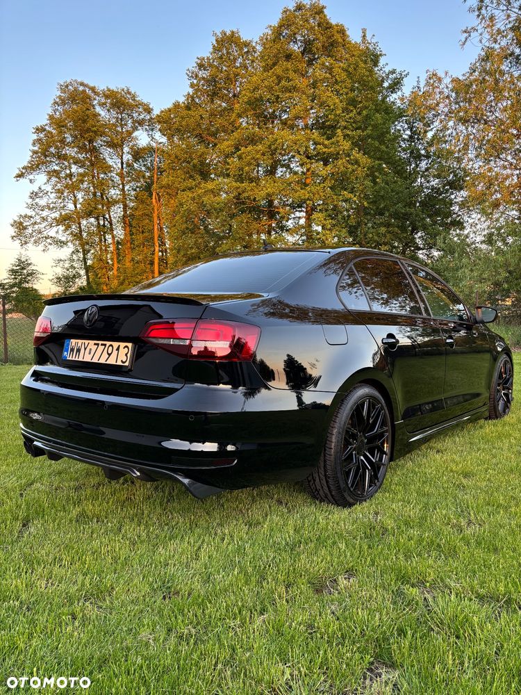 Volkswagen Jetta 2.0 TDI DPF BMT Highline - 3