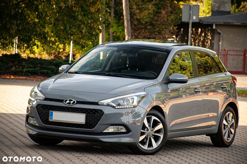 Hyundai i20 blue 1.2 Advantage+ - 28