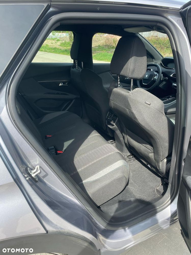 Peugeot 3008 PureTech 130 Stop & Start GPF EAT8 Active Business-Paket - 6
