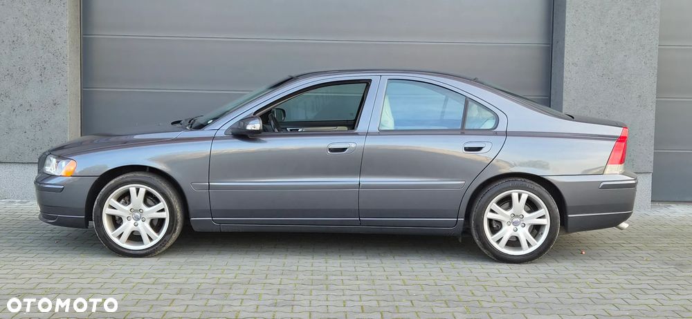 Volvo S60 2009 photo 4