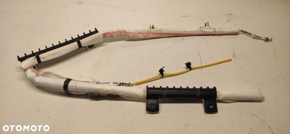 KURTYNA POWIETRZNA PRAWA KIA CEED III KOMBI 80420-J7000 17-24 - 1