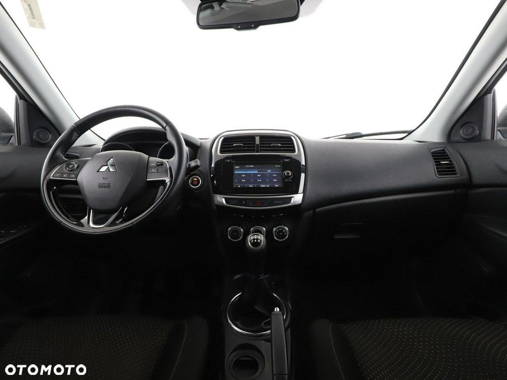 Mitsubishi ASX 1.6 2WD SUV-Star+ - 16