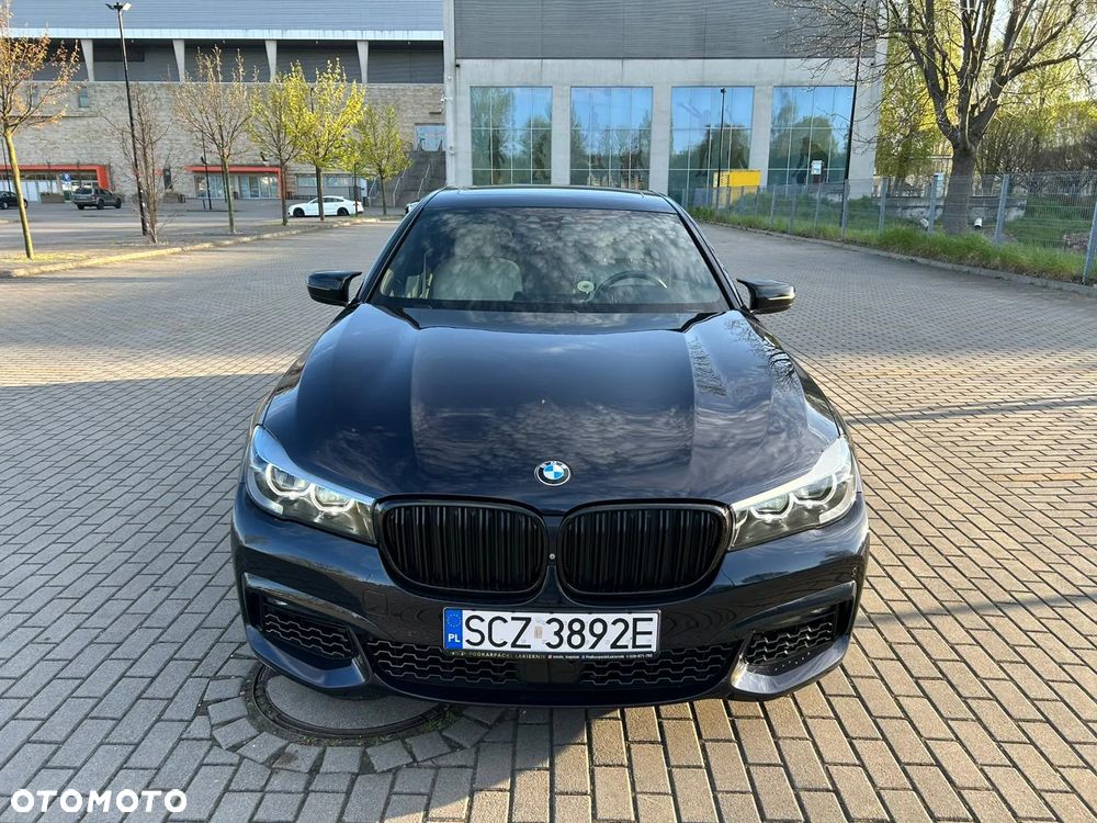 BMW Seria 7 740Li - 8