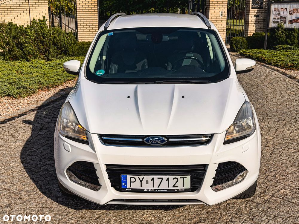 Ford Kuga 1.6 EcoBoost 2x4 Titanium - 22