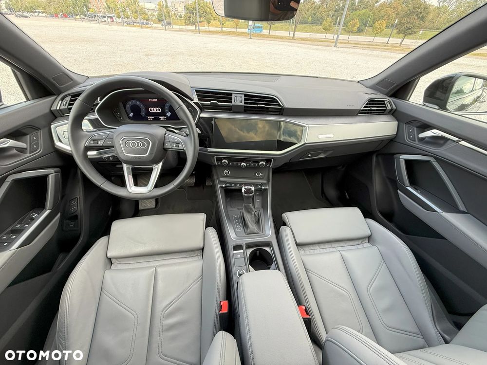 Audi Q3 - 12