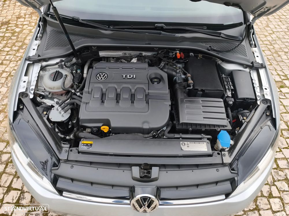 VW Golf Variant 1.6 TDi Sportline - 16
