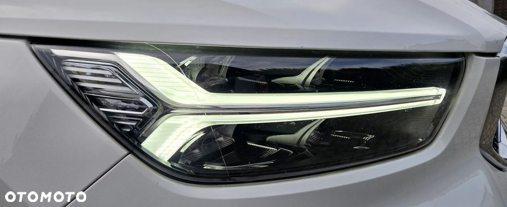 Volvo XC 40 T3 Momentum Pro - 5
