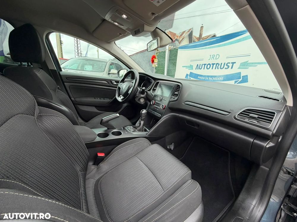 Renault Megane 1.5 dCI Zen - 17