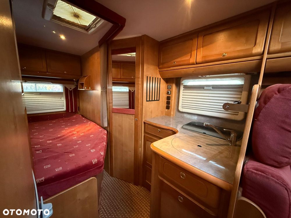 Rapido 987M Mercedes - 9