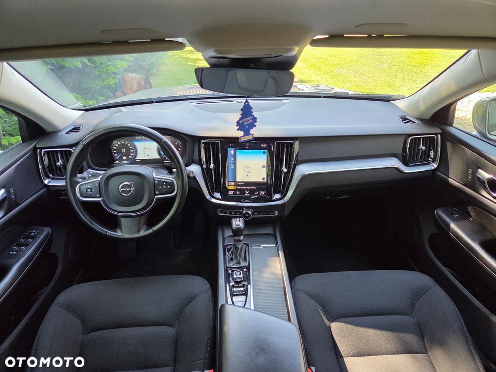 Volvo V60 D4 Geartronic Momentum - 22
