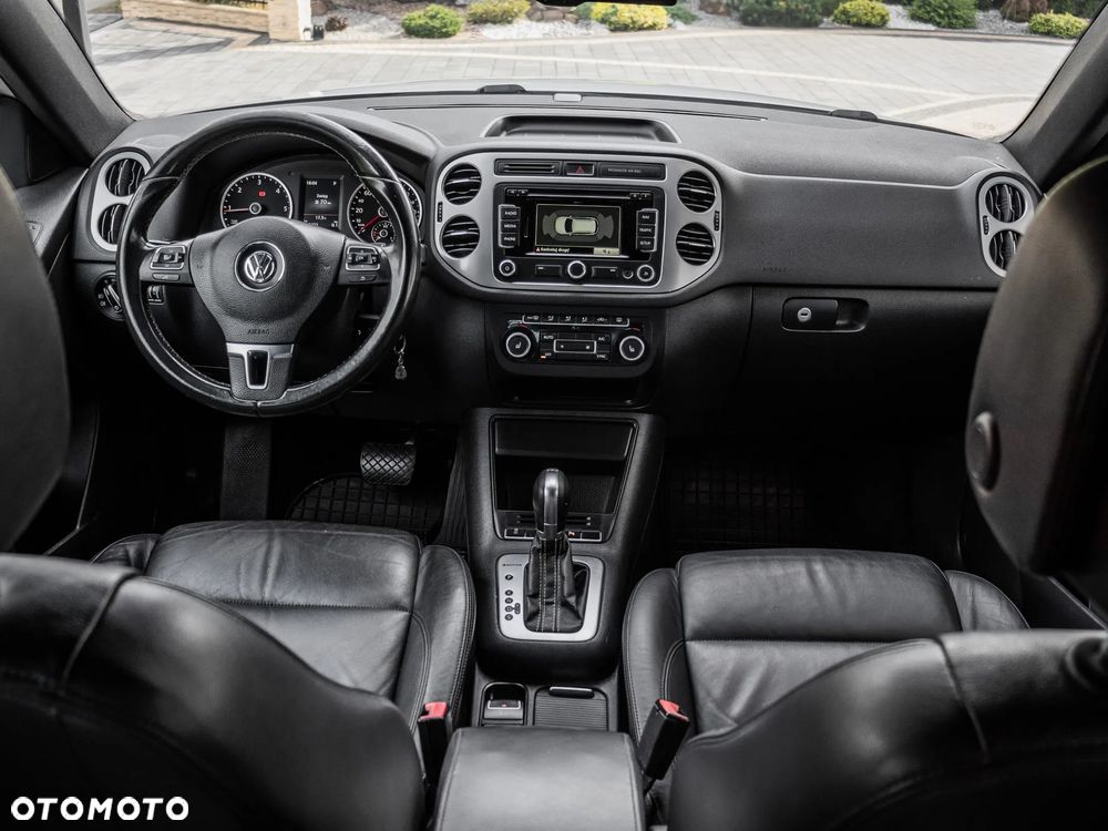 Volkswagen Tiguan 2.0 TDI DPF 4Motion BlueMotion Technology DSG Cup Track & Style - 25