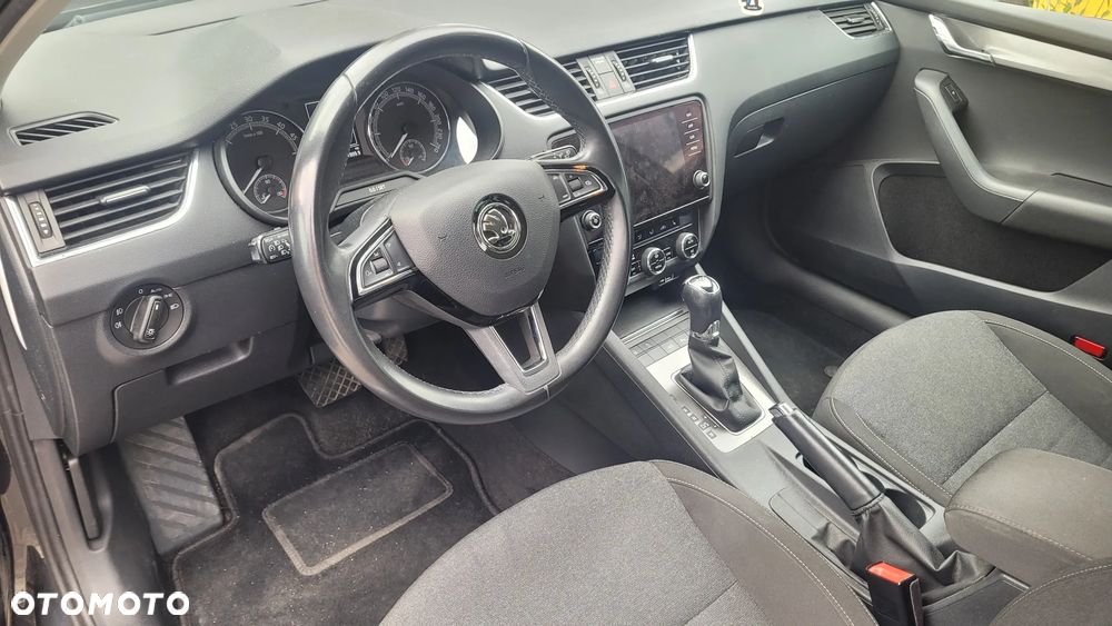 Skoda Octavia - 4