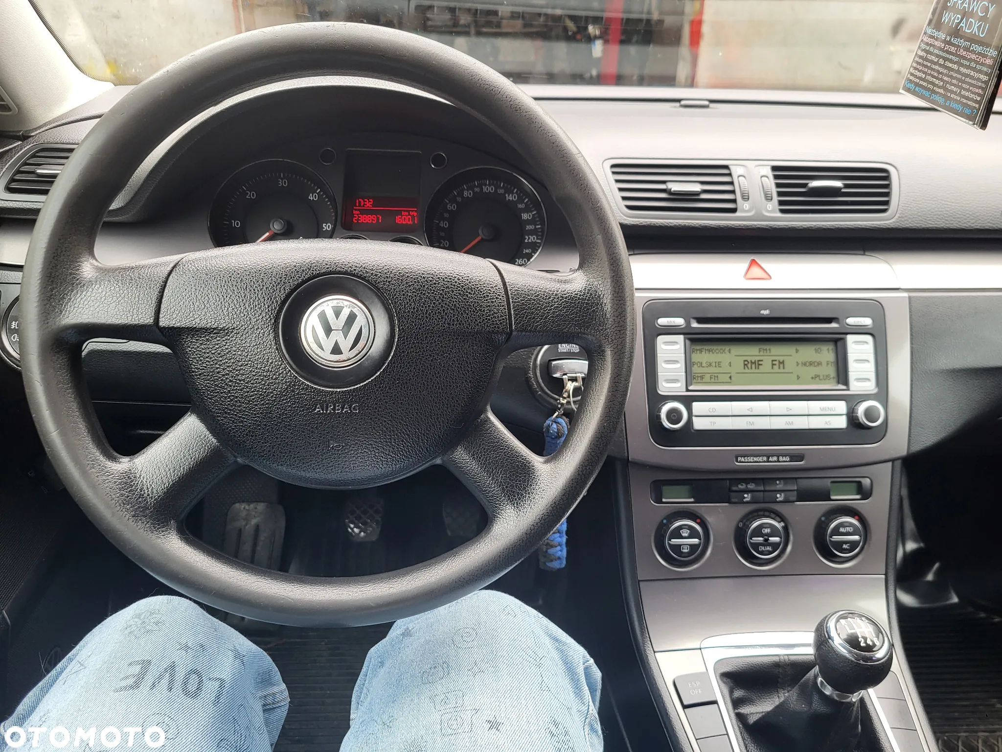 Volkswagen Passat - 9
