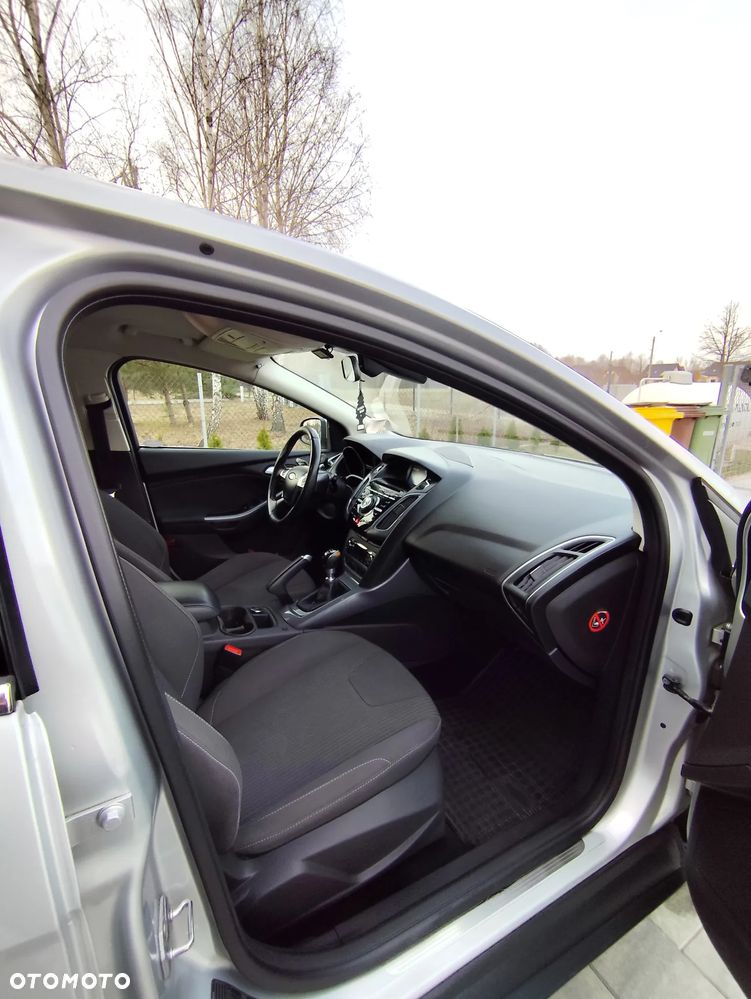 Ford Focus - 10