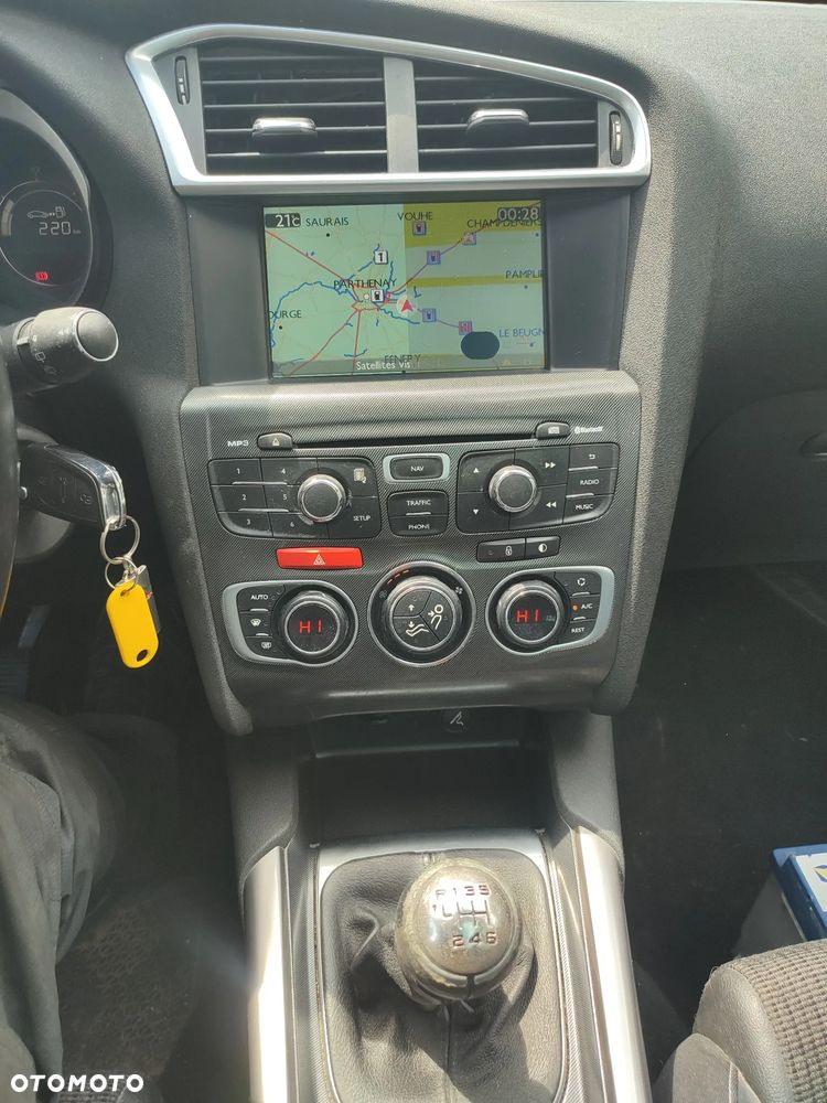 Citroën C4 2.0 HDi Exclusive - 14
