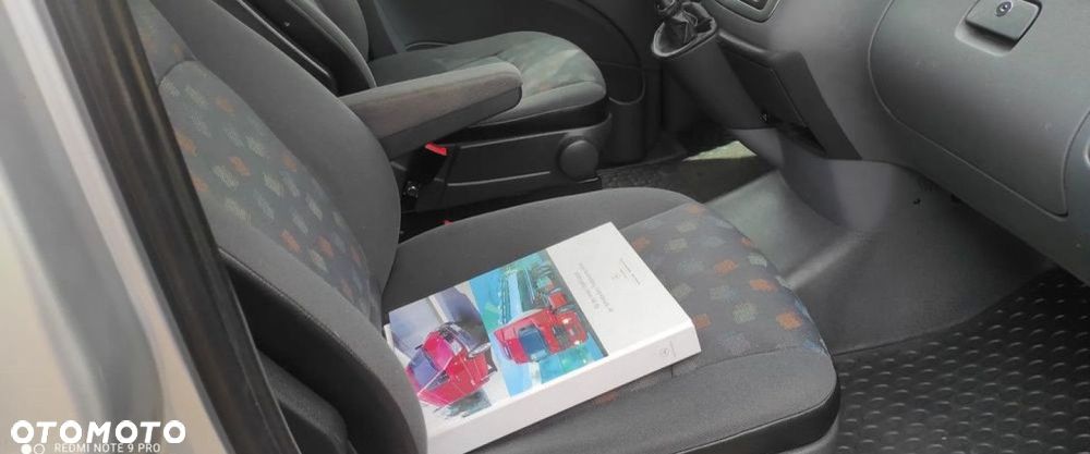 Mercedes-Benz Viano - 24