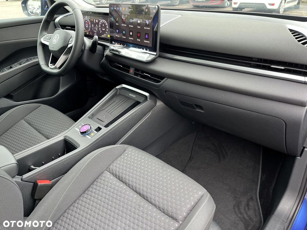 Volkswagen T-Roc 1.5 eTSI Life DSG - 30