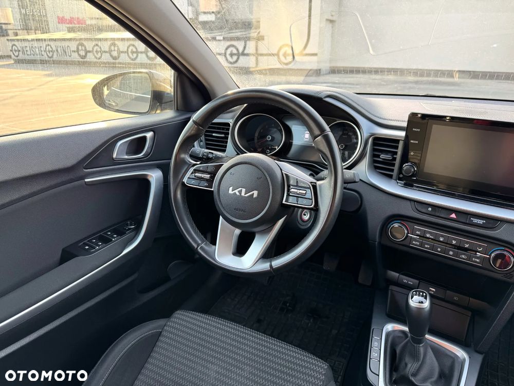 Kia XCeed 1.0 T-GDI M - 11