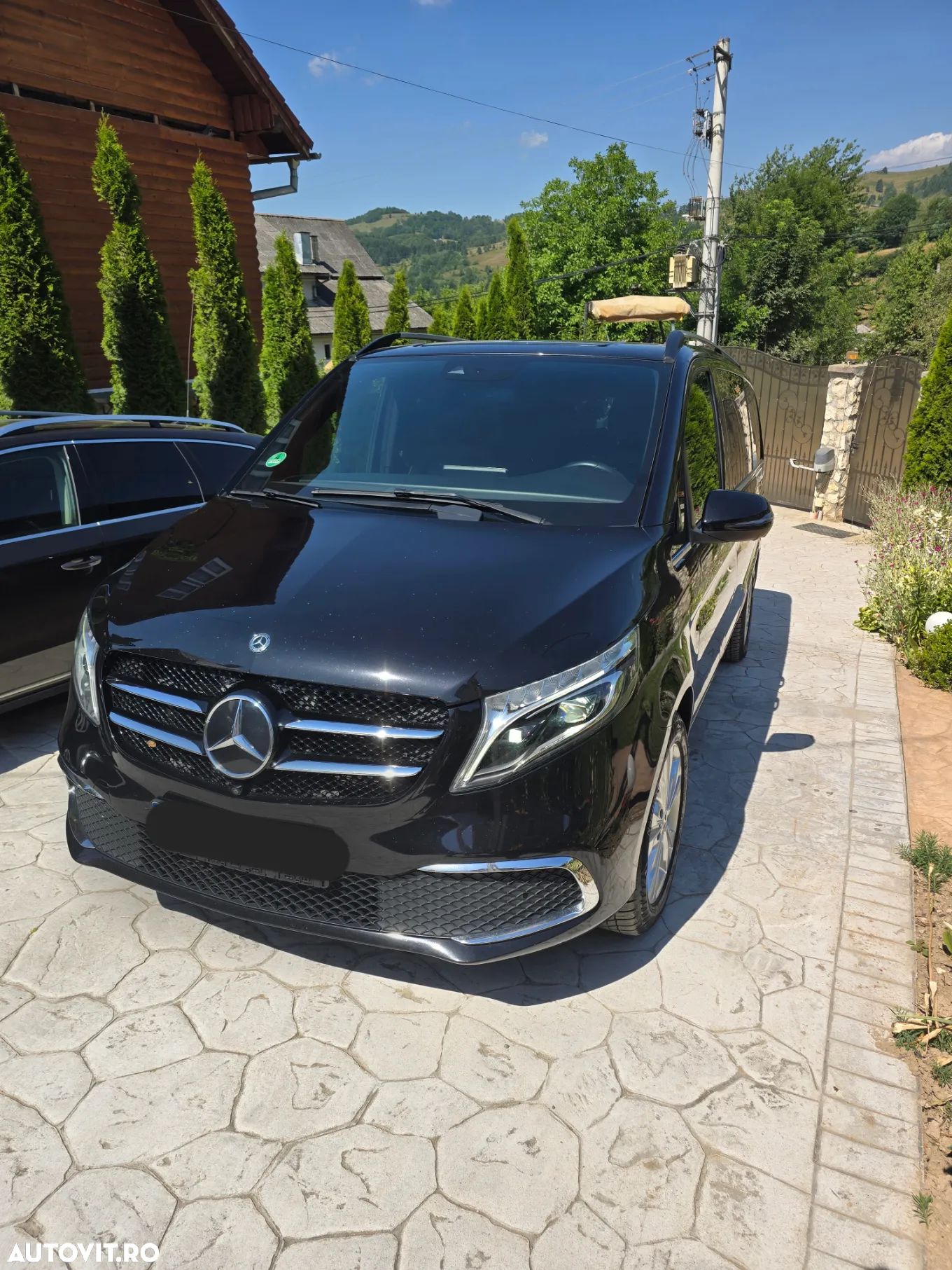 Mercedes-Benz V 300 d lang 4Matic 9G-TRONIC Avantgarde Edition 2020 - 1