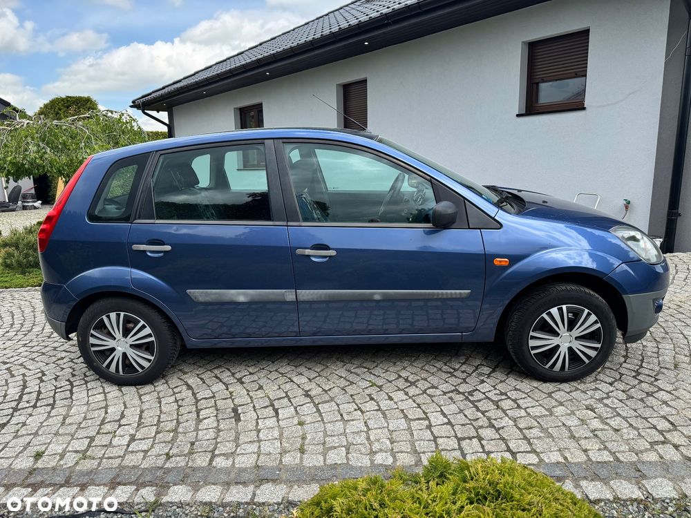 Ford Fiesta - 11