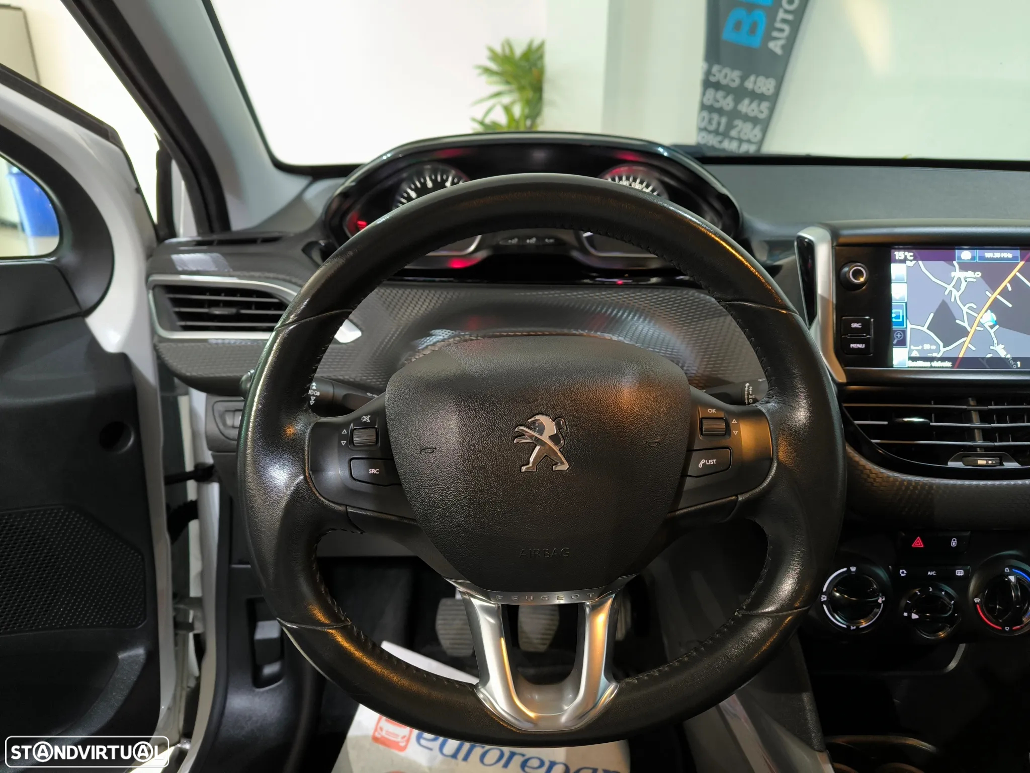 Peugeot 2008 1.2 PureTech Style - 15