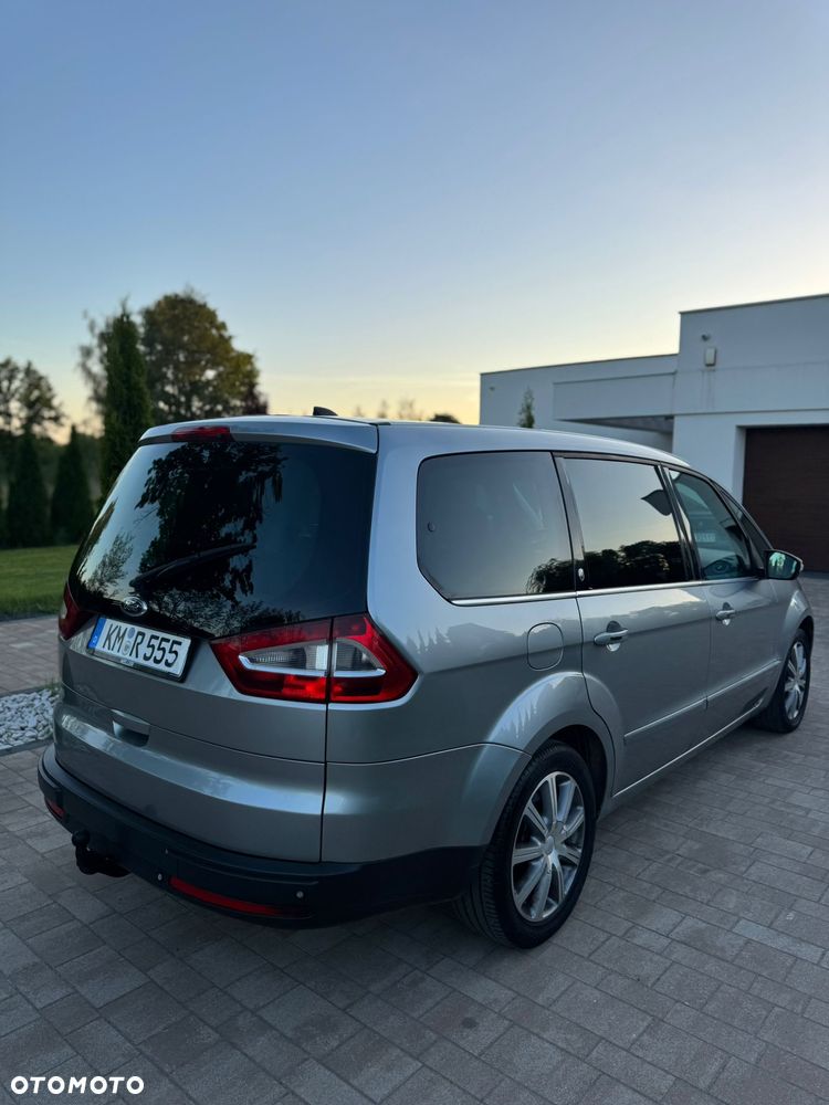 Ford Galaxy 2.0 TDCi DPF Ghia - 12