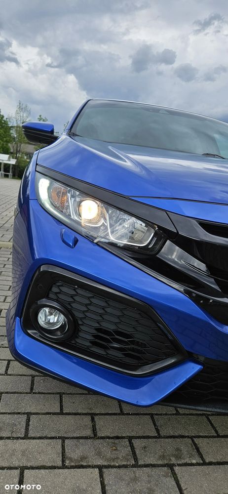 Honda Civic 1.0 T Comfort Sport Line - 24