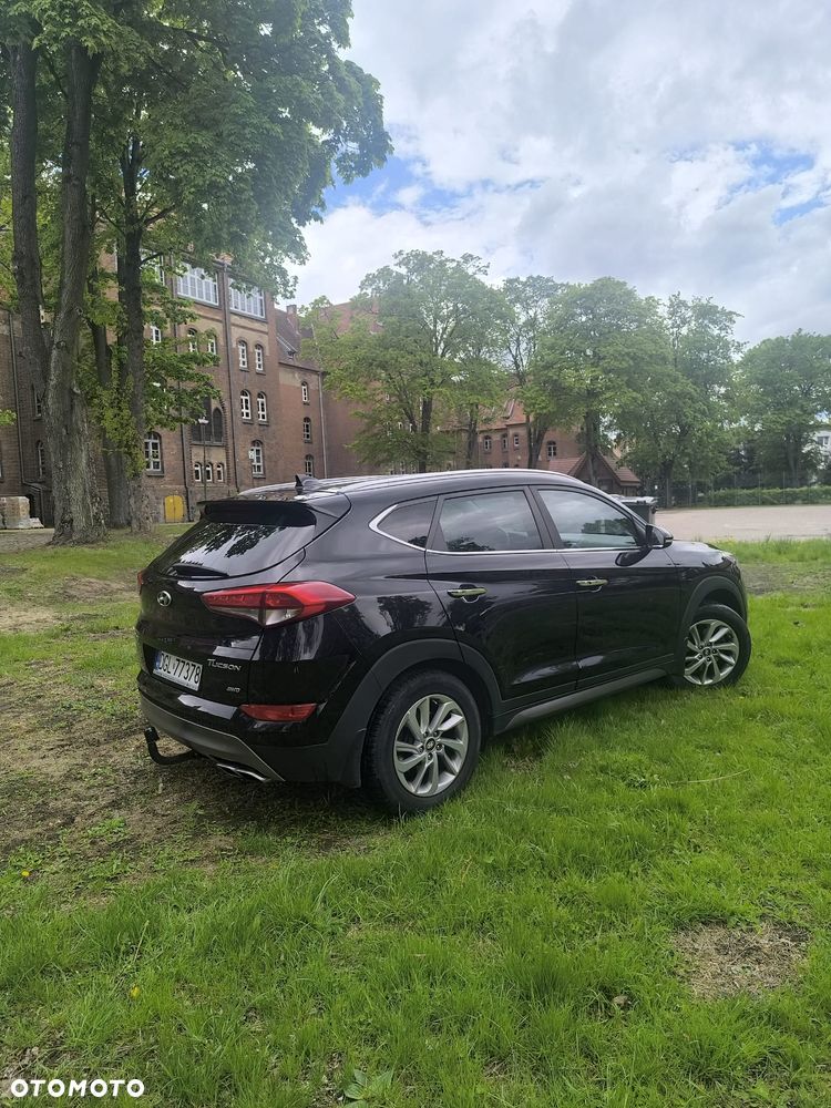 Hyundai Tucson 2.0 CRDI Comfort 4WD - 14