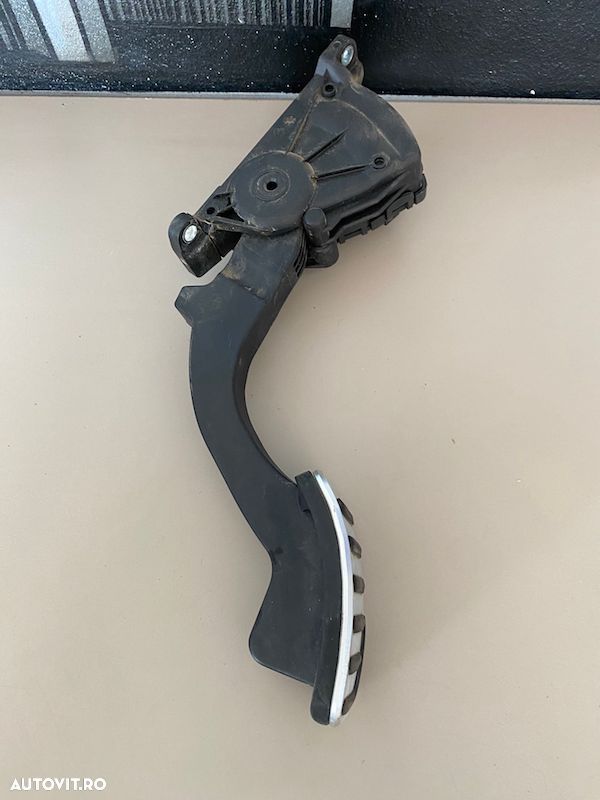 Pedala acceleratie Volvo V50 2011 31290027 - 4