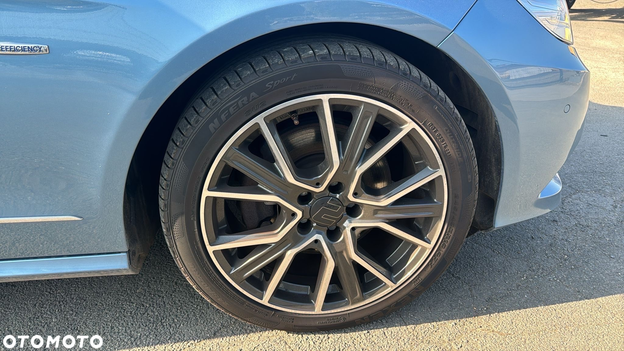 Mercedes-Benz Klasa E 250 T CDI DPF BlueEFFICIENCY 7G-TRONIC Avantgarde - 5
