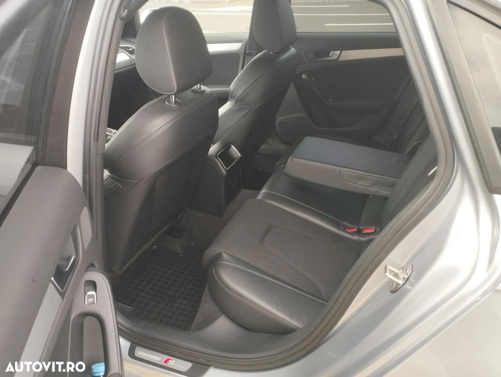 Audi A4 2.0 TDI DPF S line Sportpaket - 12