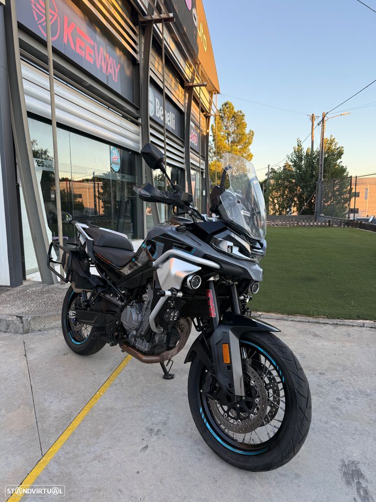 CF Moto 800MT - 2
