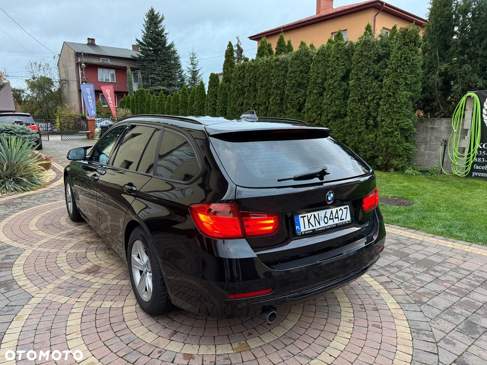 BMW Seria 3 320d Sport-Aut Sport Line - 8