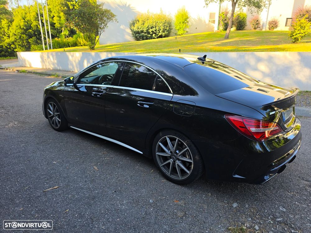 Mercedes-Benz CLA 45 AMG 4Matic 7G-DCT - 4