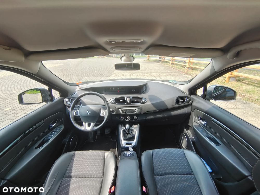 Renault Scenic 1.6 16V Authentique - 8