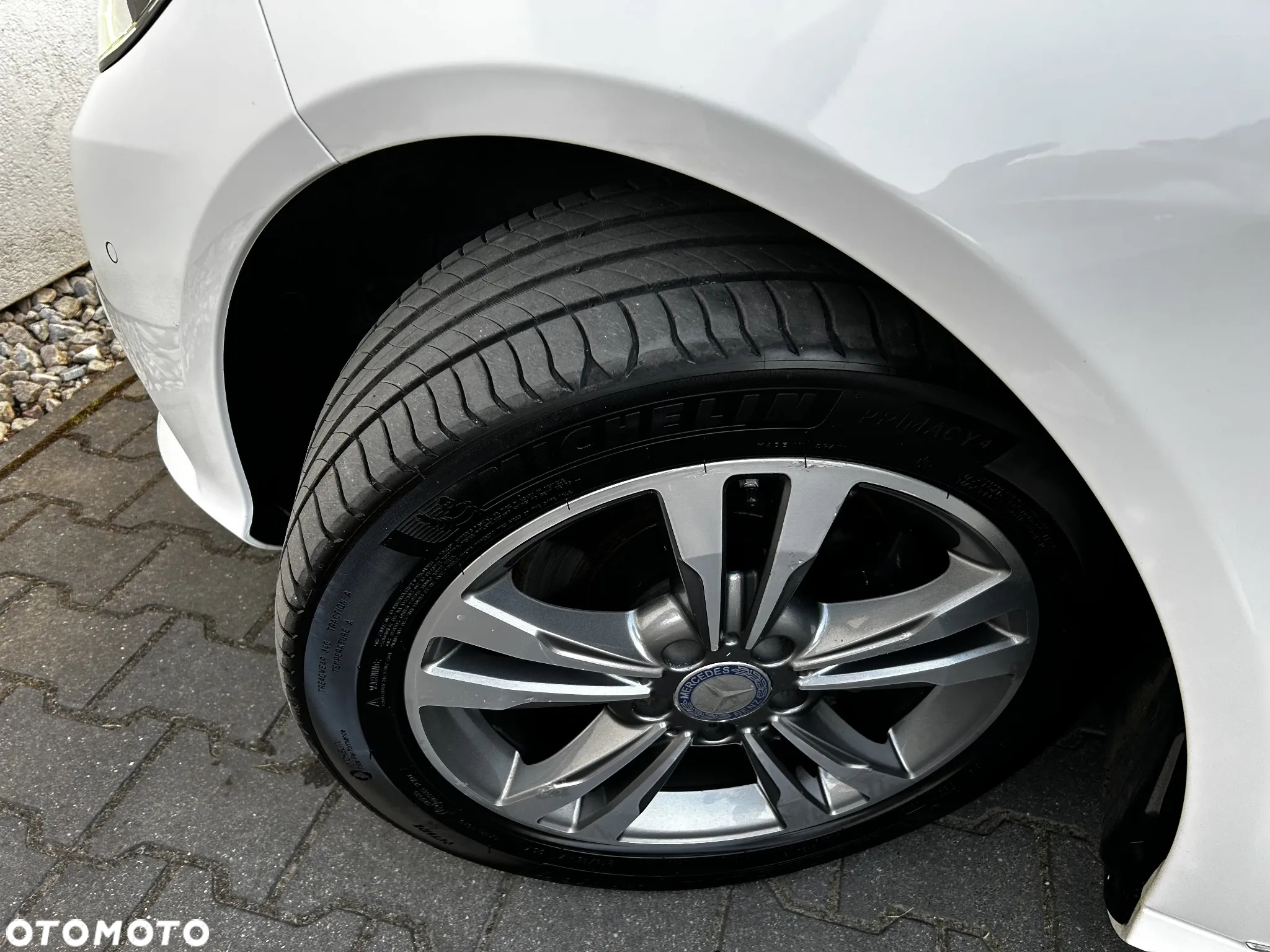 Mercedes-Benz Klasa E 220 BlueTEC 4-Matic Avantgarde - 10
