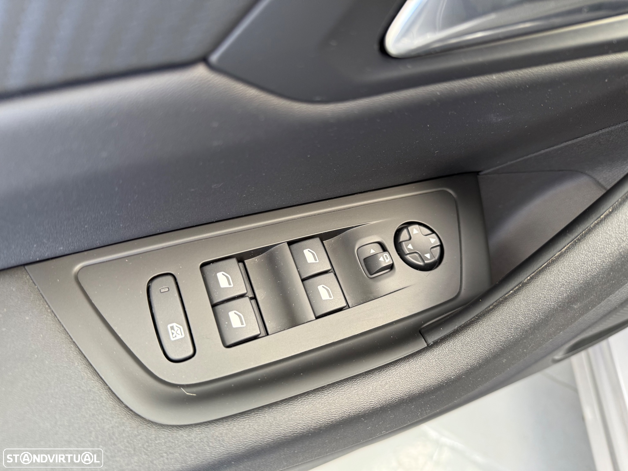 Peugeot 508 SW 1.6 Hybrid Allure Pack e-EAT8 - 21