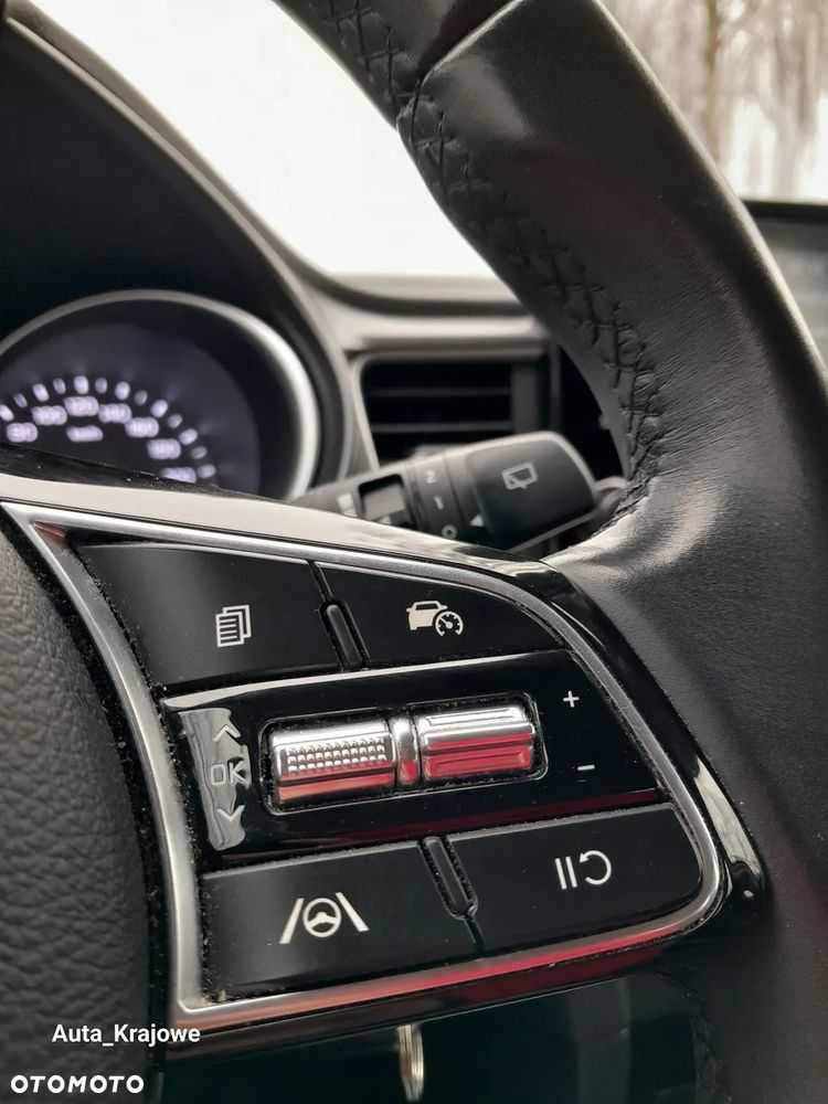 Kia Ceed 1.5 T-GDI M - 21