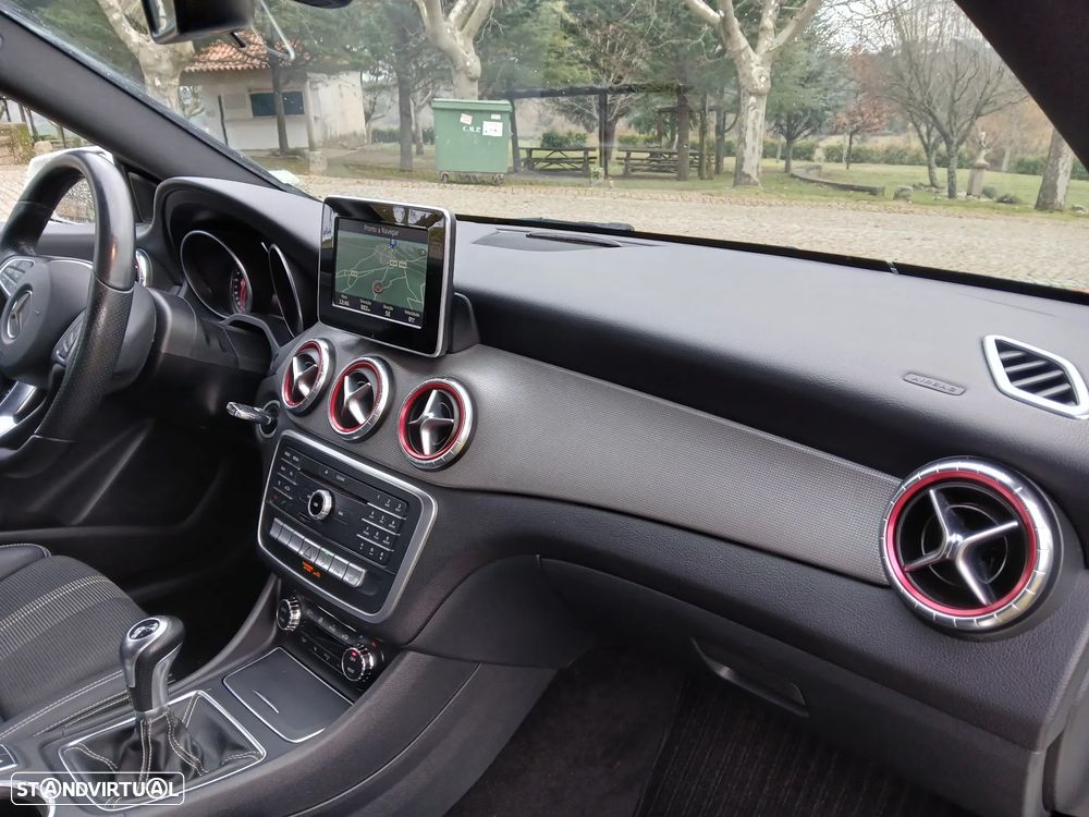Mercedes-Benz CLA 200 (CDI) d Urban - 18