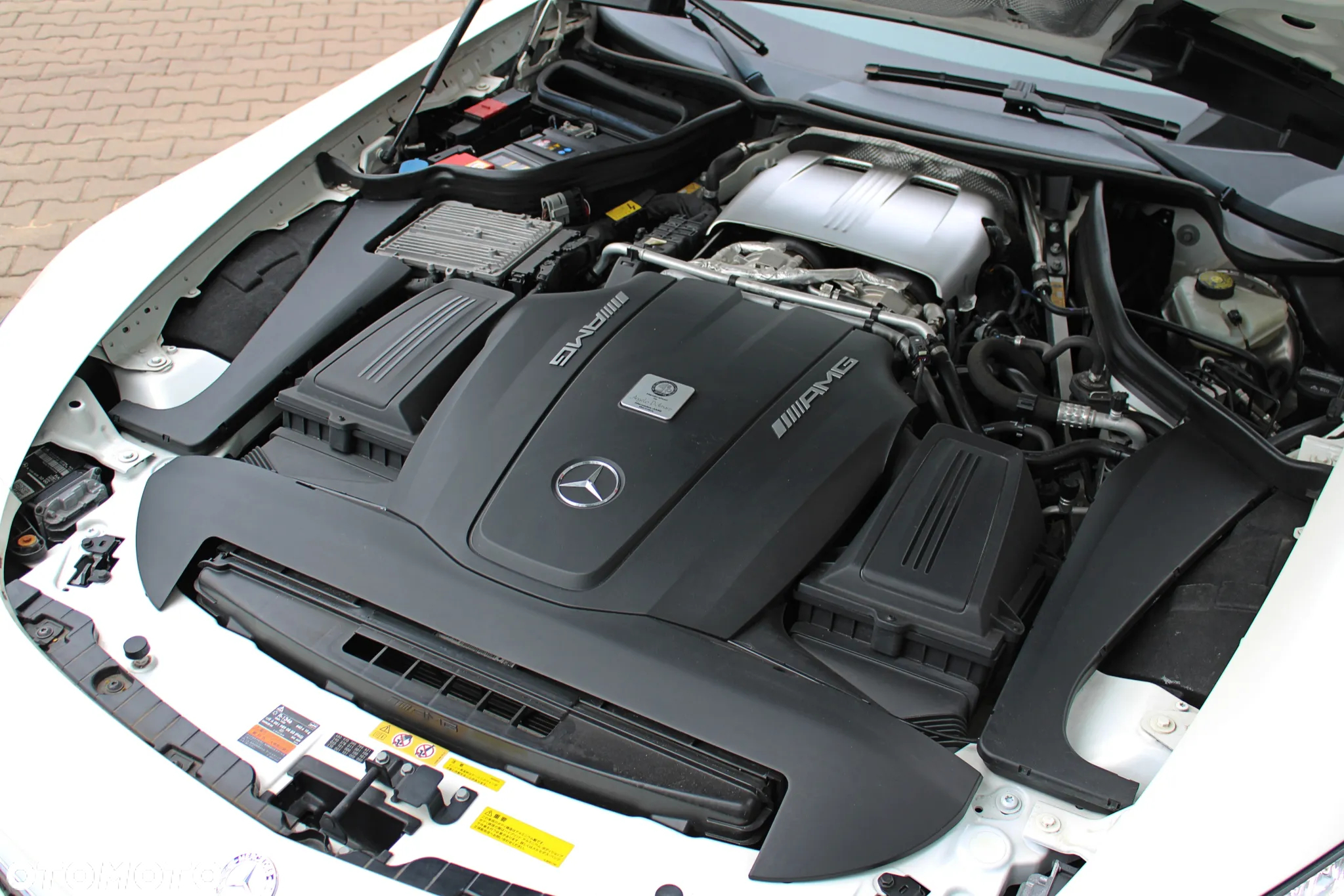 Mercedes-Benz AMG GT S - 13