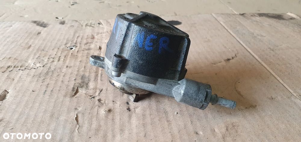 Pompa Vacum Wakum Peugeot Partner 2.0 HDI D143-1A1510N - 3