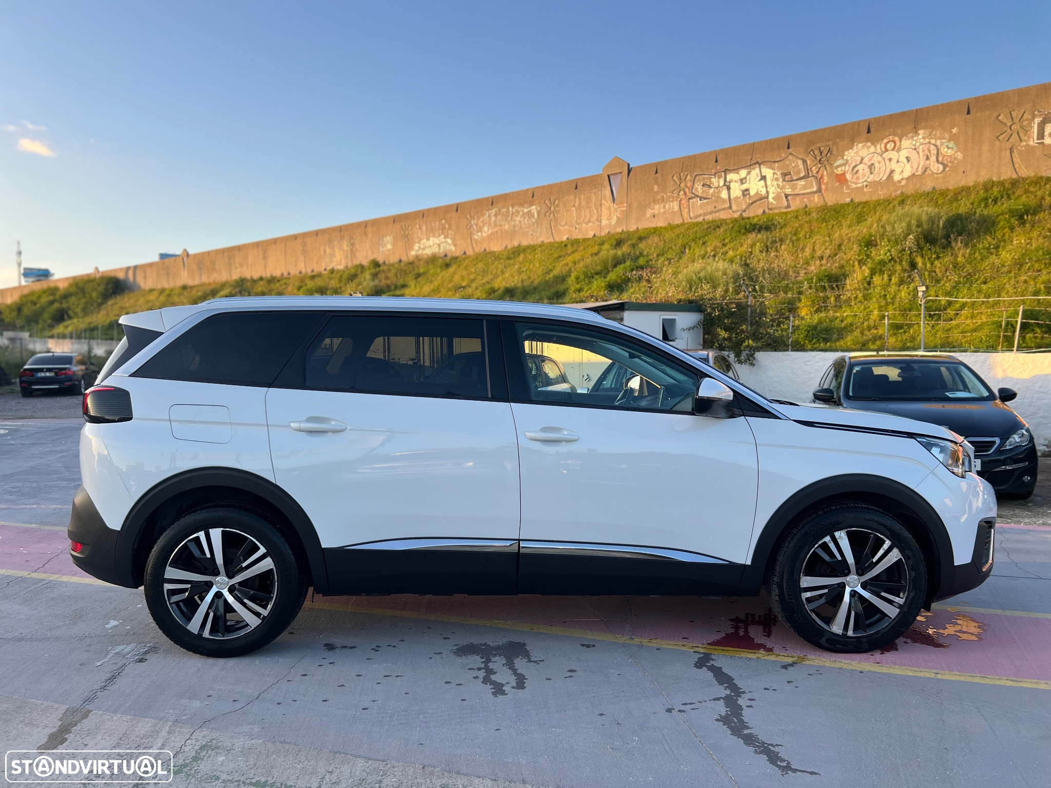 Peugeot 5008 1.5 BlueHDi Allure - 5