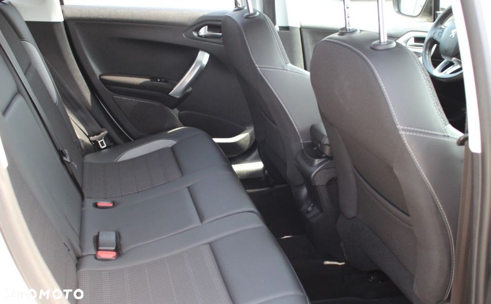 Peugeot 2008 - 20
