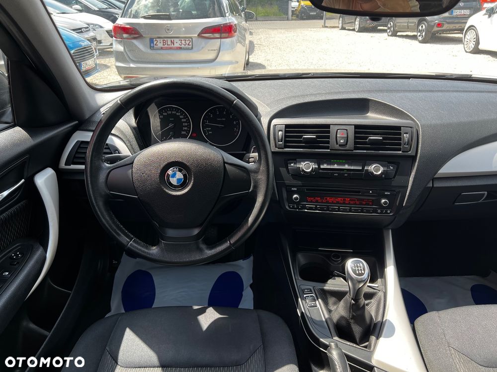 BMW Seria 1 116i - 18