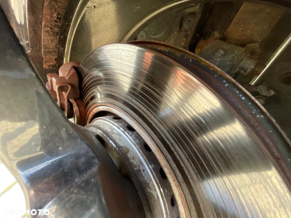 Renault Laguna Grandtour dCi 175 FAP GT - 25